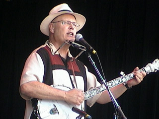  Scenes from 2007 Philly Folk Fest 